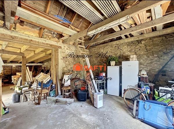 PLOUGONVELIN – Maison + 2 gîtes + dépendances – Fort potentiel locatif – Terrain 3000 m²
