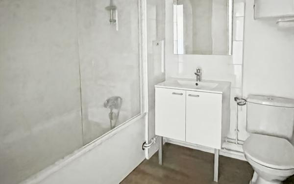 Appartement à vendre    2 pièces • 42 m2 Le Chesnay