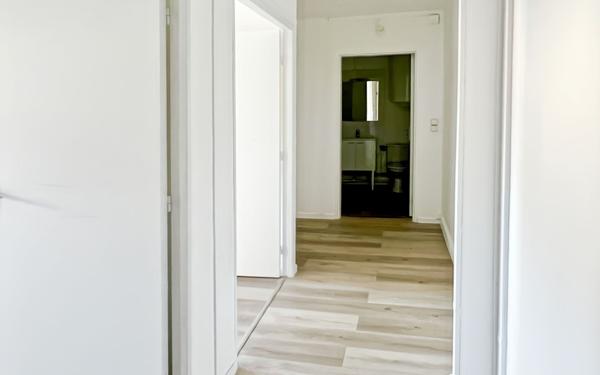 Appartement à vendre    2 pièces • 42 m2 Le Chesnay