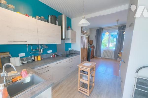 PLOUZANÉ BOURG - Maison 4 chambres - 686m² de TERRAIN