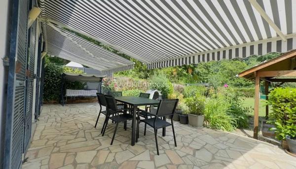 Vente                                                      Maison
                        
                     6 pièces                      110 m2                     à Saint-Fargeau-Ponthierry