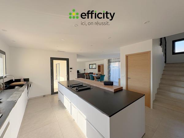 Maison 6 pièces - 198 m² Exclusivité efficity