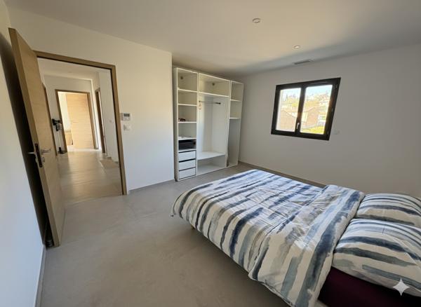 Maison 6 pièces - 198 m² Exclusivité efficity