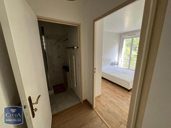 Appartement à louer 2 pièces 45.39m² Alfortville (94140)