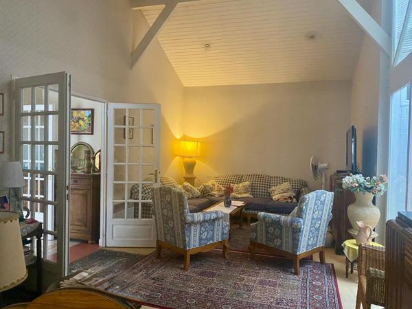 Proche Pessac Centre. Au calme. Belle maison familiale de plain-pied