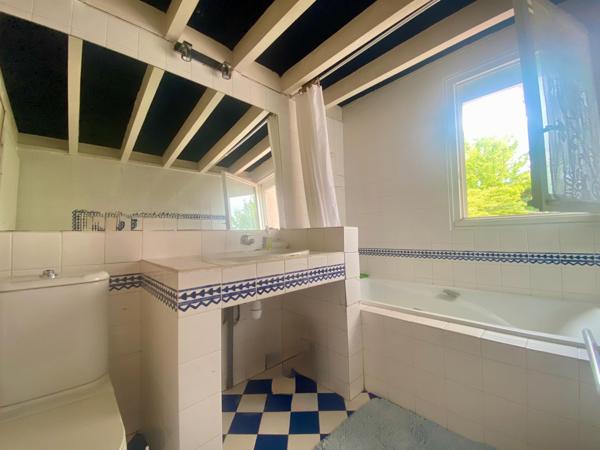 Proche Pessac Centre. Au calme. Belle maison familiale de plain-pied