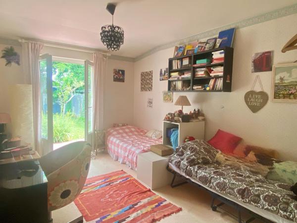 Proche Pessac Centre. Au calme. Belle maison familiale de plain-pied