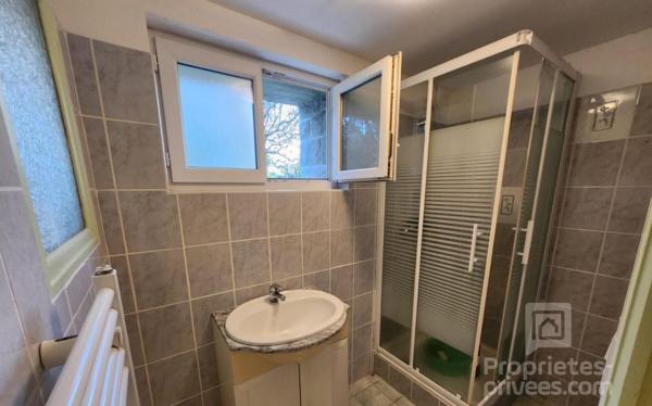 Maison Saint Hilaire Du Harcouet 6 pièce(s) 141 m2