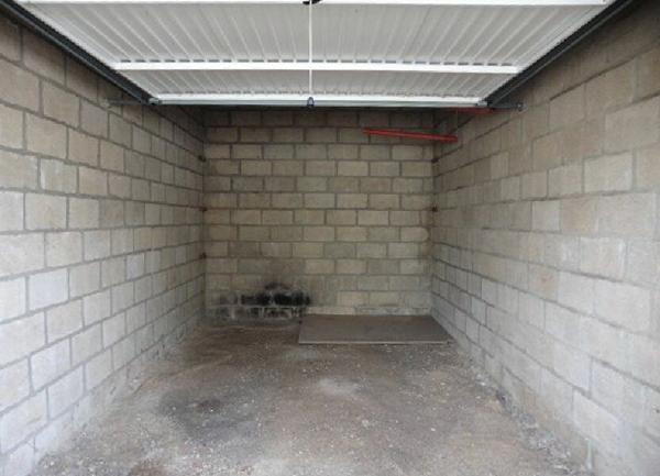 Stationnement à louer    Saâcy-sur-Marne