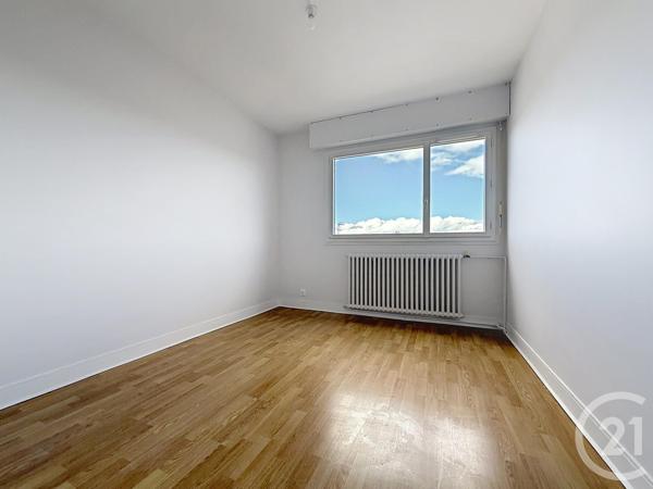 Appartement F4 à vendre  4 pièces - 85 m2 CHARTRES - 28