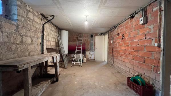 BAR LE DUC : Maison sur sous sol 80m2, 4 pieces, 2 chambres, quartier calme et recherche