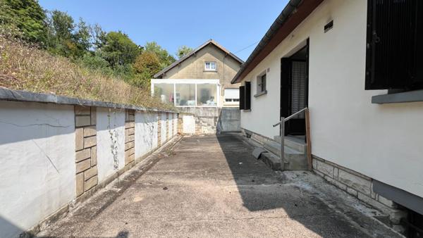 BAR LE DUC : Maison sur sous sol 80m2, 4 pieces, 2 chambres, quartier calme et recherche