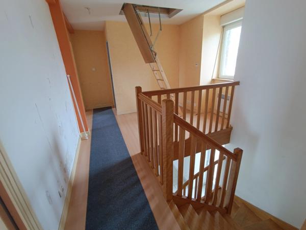 🏡 Maison familiale – Centre bourg de Laz – 108 m² habitables + potentiel