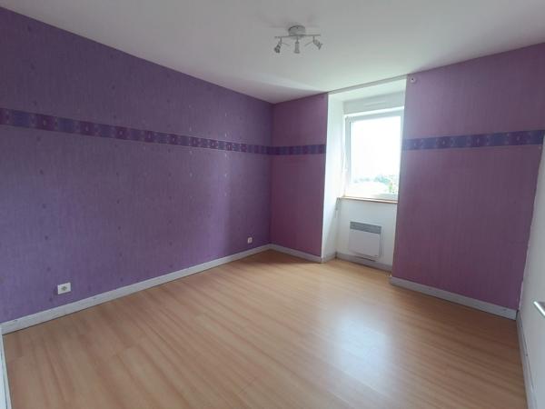 🏡 Maison familiale – Centre bourg de Laz – 108 m² habitables + potentiel