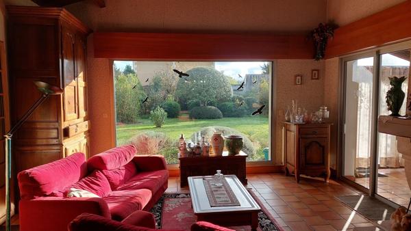 Isle d'espagnac maison de 183 m² sur 2 niveaux avec jardin et garage 302 000 € H.A.I.*