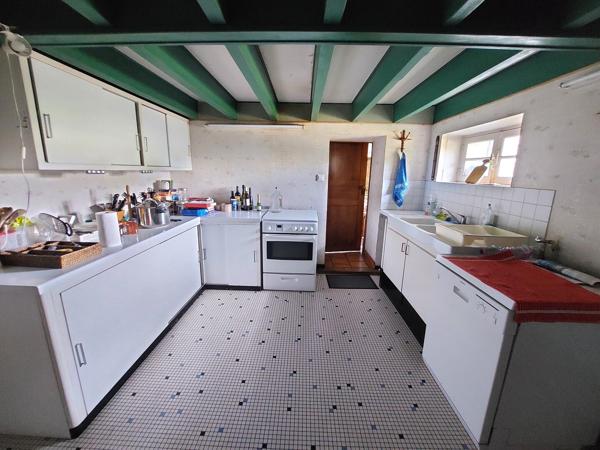 Isle d'espagnac maison de 183 m² sur 2 niveaux avec jardin et garage 302 000 € H.A.I.*
