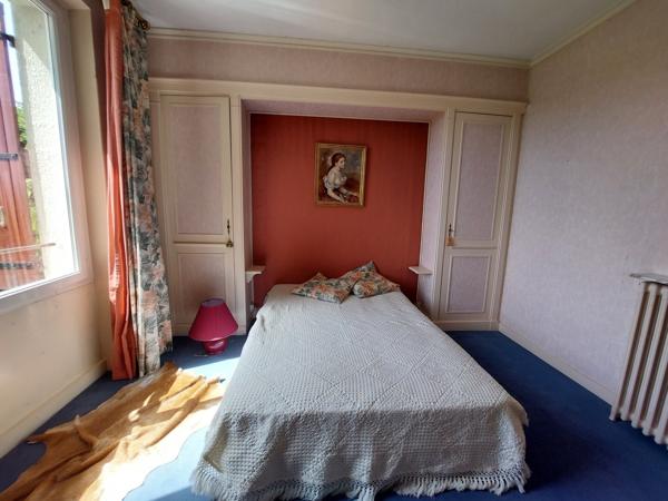 Isle d'espagnac maison de 183 m² sur 2 niveaux avec jardin et garage 302 000 € H.A.I.*