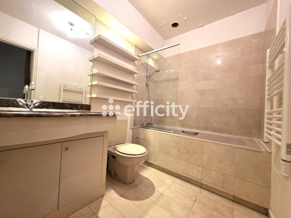 Appartement
         1 pièce
        - 32 m² Exclusivité 400 000 € *