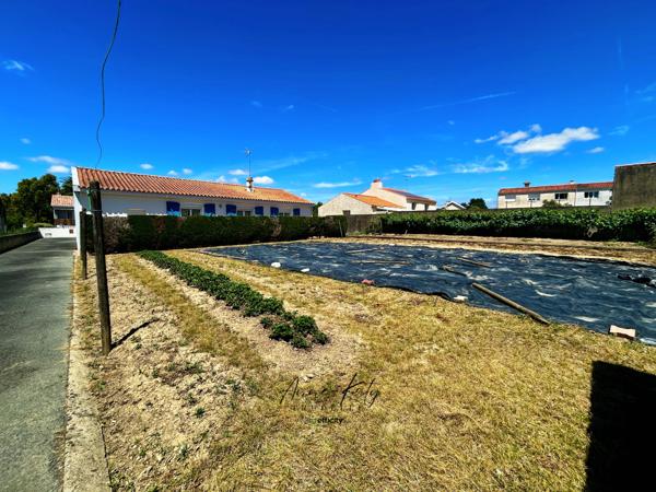 Maison
         4 pièces
        - 93 m² 228 900 € *