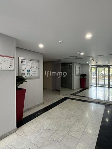 Evry / Appartement T2 / Residence Iena (standing)
