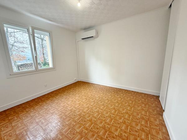 Maison St Mars d'Outillé 2 chambres 74 m²