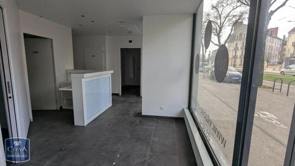 Local commercial à louer