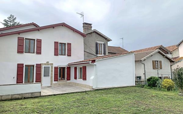 Maison à vendre    6 pièces •  Bellocq