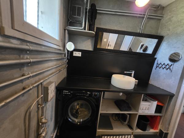 Maison
         8 pièces
        - 220 m² 769 000 € *