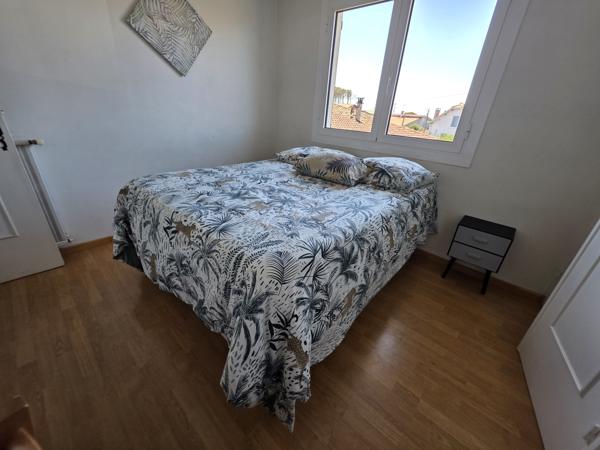 Maison
         8 pièces
        - 220 m² 769 000 € *