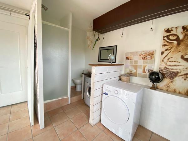 Maison
         8 pièces
        - 220 m² 769 000 € *