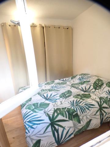 Pinède. Appartement 2 pièces en rez-de-jardin