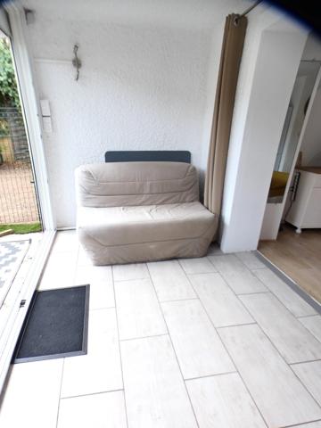 Pinède. Appartement 2 pièces en rez-de-jardin