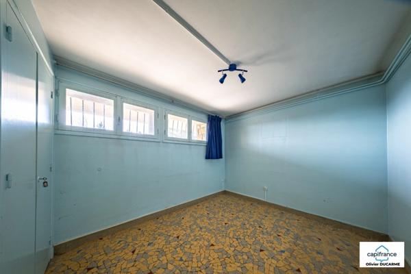 Maison à vendre 7 pièces SAINT APOLLINAIRE (21) 5 chambres, terrain arboré de 542 m² avec garage