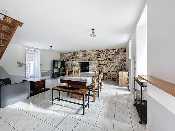 Maison à SAINTE MARIE (35600)