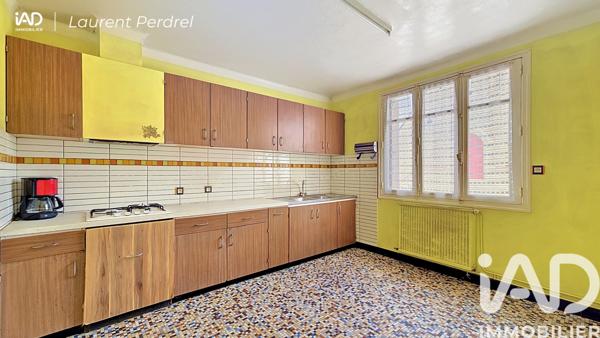 Maison à vendre 9 pièces 188 m² Saint-Gorgon