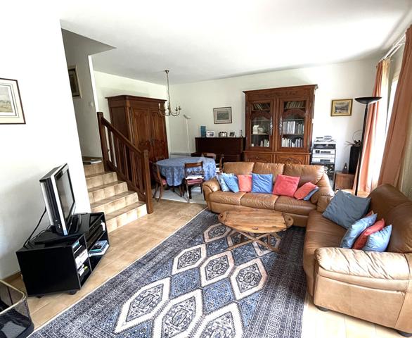 Maison Saint Germain En Laye 7 pièce(s) 130 m2 €797 000 ** - Référence 17358