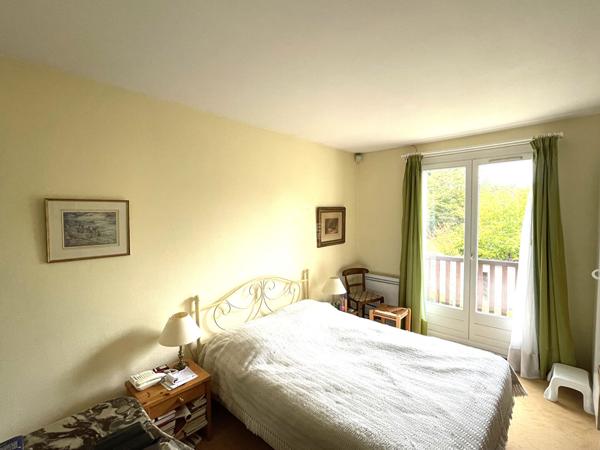 Maison Saint Germain En Laye 7 pièce(s) 130 m2 €797 000 ** - Référence 17358