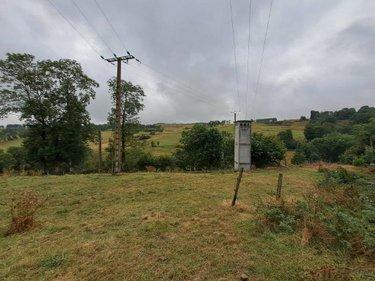 Bien agricole à vendre à Saint-Saturnin dans le Cantal (15190), ref : 044/412