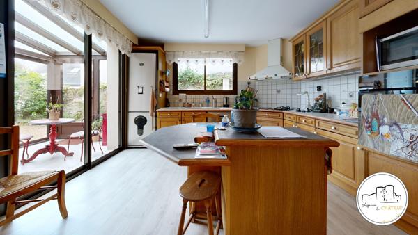 Angers (49000) LA MADELEINE - AGRÉABLE MAISON TYPE 7 AVEC VIE DE PLAIN-PIED