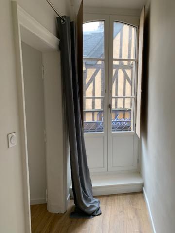 Studio 1 pièce(s) 16.04 m²