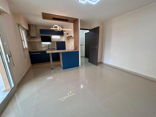 Appartement à FREJUS, 83600 - 3 pièces 53m²