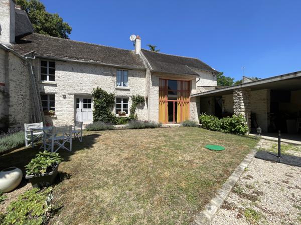 La Ferté-Alais (91590) Maison + dépendances sur 3428 m² de terrain