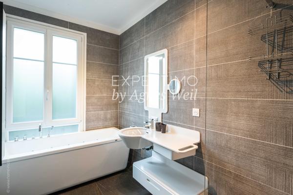 Saint-Cloud (92210) SAINT-CLOUD - TRIANGLE D'OR - MAISON DE VILLE MEULIERE 5 PIECES