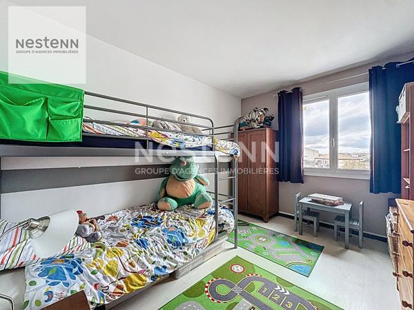 Appartement 13140 4 pièces 85 m2 deux places de parking