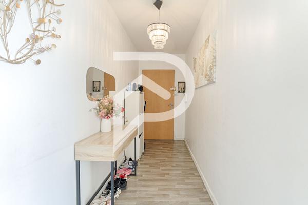 Appartement 4 pièces 83.71 m2