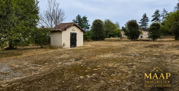 RARE à Limogne-en-Quercy – Maison plain-pied 81 m² + garage – 2 400 m² 168 000 €