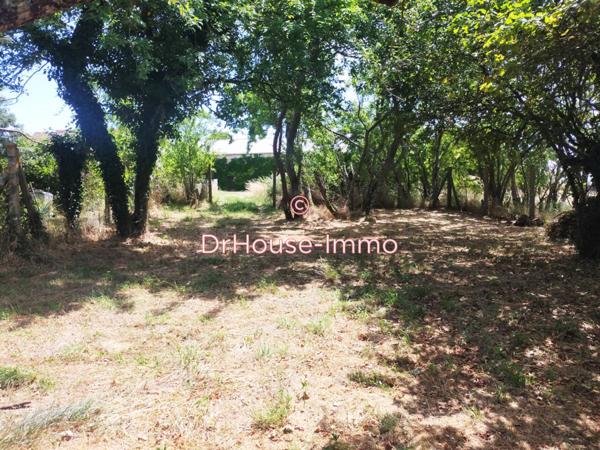 Terrain à vendre de 1 044 m²