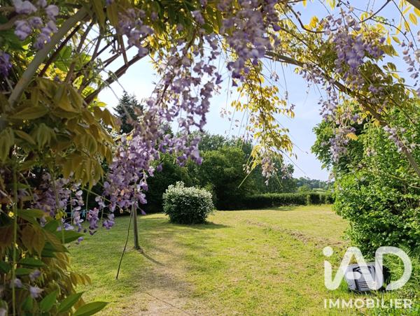 Maison à vendre 5 pièces 156 m² Saint-Sauveur-Villages