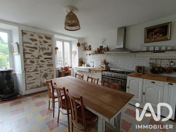 Maison à vendre 5 pièces 156 m² Saint-Sauveur-Villages