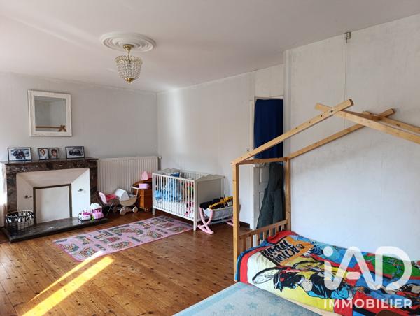 Maison à vendre 5 pièces 156 m² Saint-Sauveur-Villages